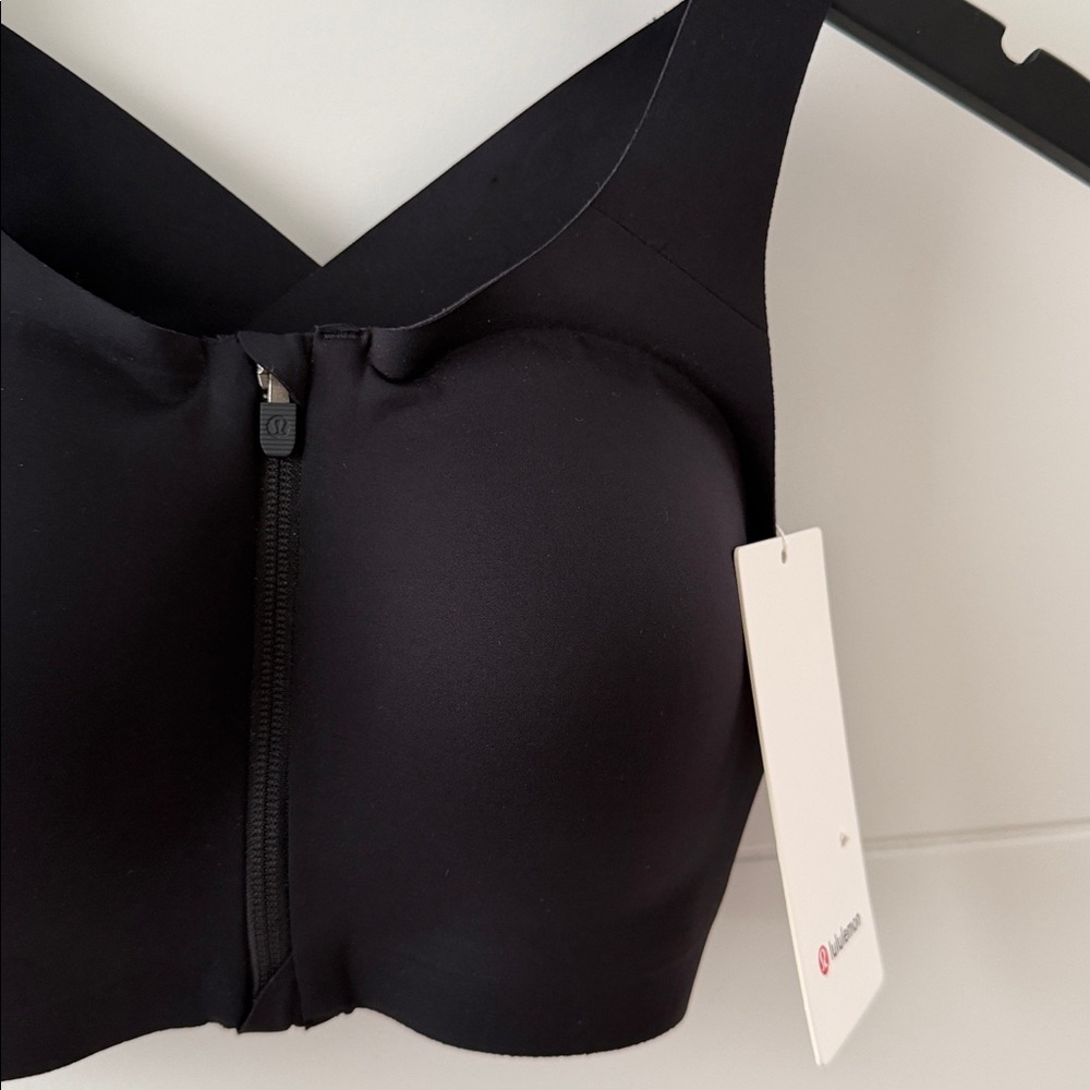 Lululemon Bra - Picture 4 of 8